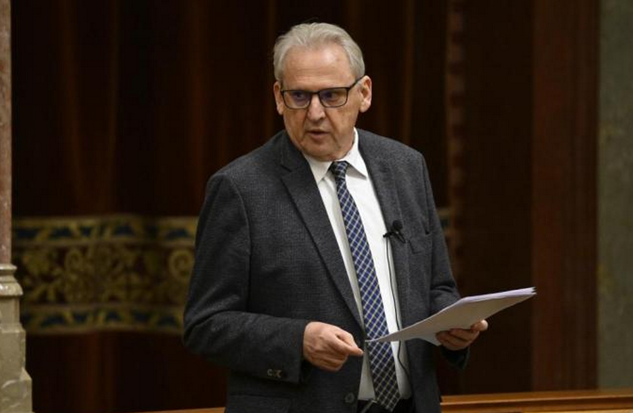 Paulik 48 2025 bd240